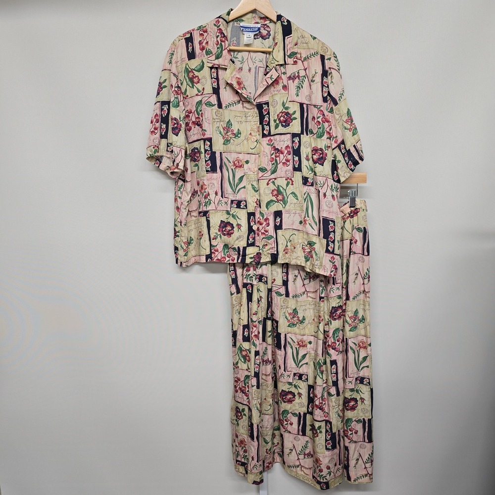 Pendleton Women's 16‎ Rayon Floral Script Button Up Shirt & Skirt Set